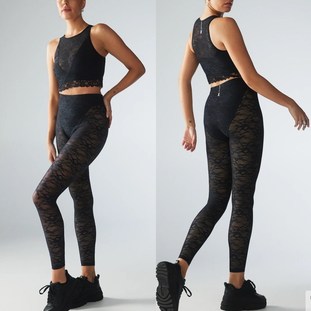 Savage X Fenty Sport Lace Workout Set
